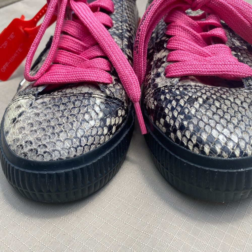 Off White Multi Colored Sneaker - image 4